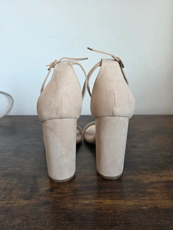 Dream Pairs Hi-Chunk Nude Beige Faux Suede Heels Ankle Strap Wedding Guest 9 - Image 4
