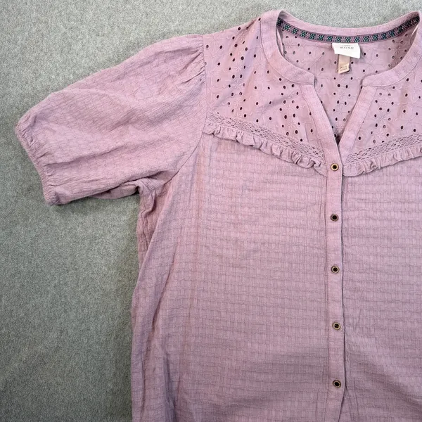 Knox Rose Women's XXL Lavender Eyelet Ruffle Button Front Blouse Top Puff Sleeve - Image 3