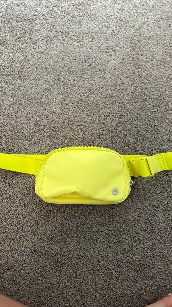 Lululemon Belt Bag - Image 3