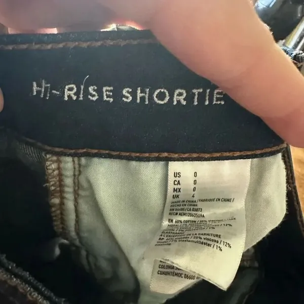 American Eagle hi-rise shortie 0 cutoff denim shorts - Image 3