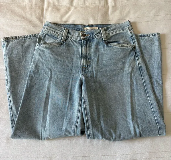 Levi’s Baggy Wide Leg Jean - Image 2