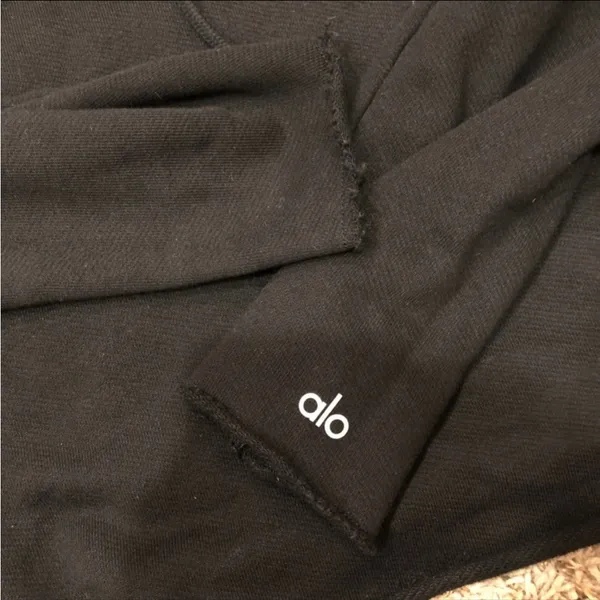 Alo Yoga Black Cropped Pullover Hoodie Top Small - Image 4