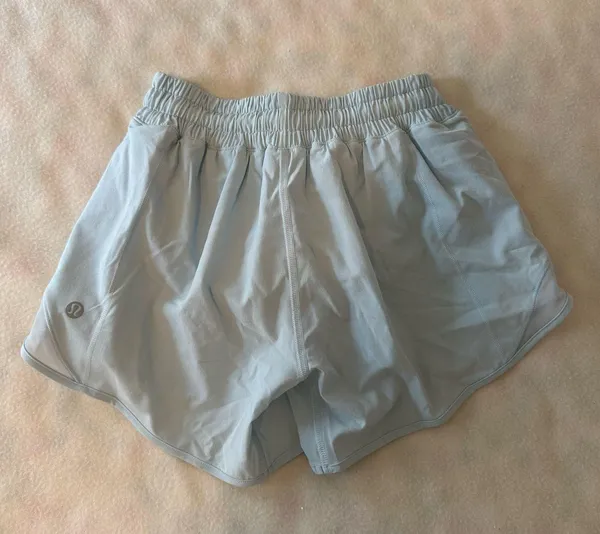Lululemon Hotty Hot Shorts - Image 3