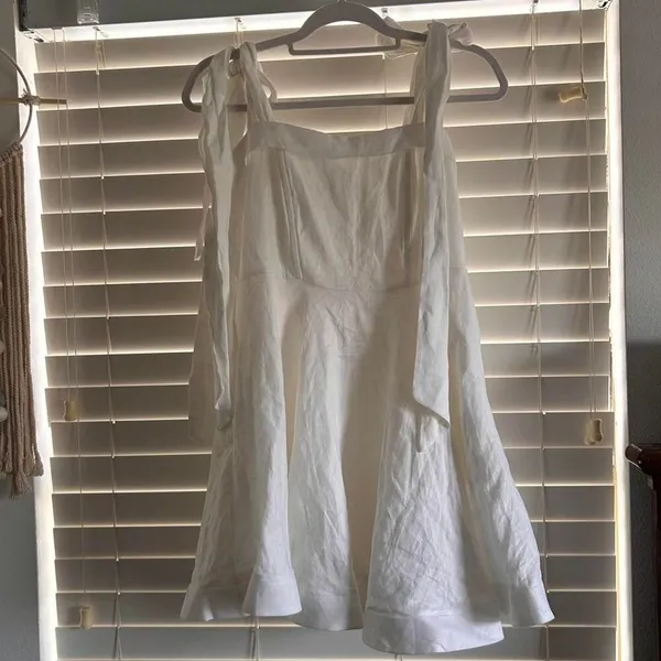 Dissh Aisle Pearl Bow Linen Mini Dress Size 6 Coastal Cowgirl graduation dress - Image 4