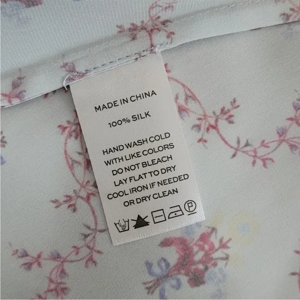 Hill House Nima Dress in Cabernet Trellis Floral Silk Extra Small - Image 9