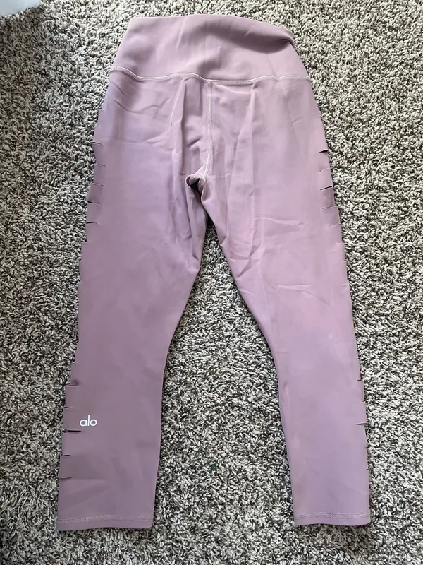 Alo Leggings Yoga - Image 2