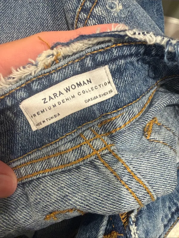 Zara mini jean denim skirt distressed premium denim collection skirt size small! - Image 4