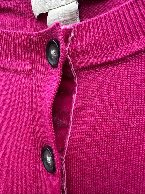 Banana Republic Merino Wool Blend Cranberry Crew Neck Button Cardigan Size Small - Image 4
