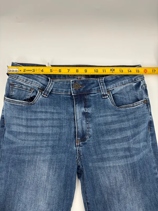 Kut from the Kloth Dark Blue Cropped Ankle flare Jeans - Image 7