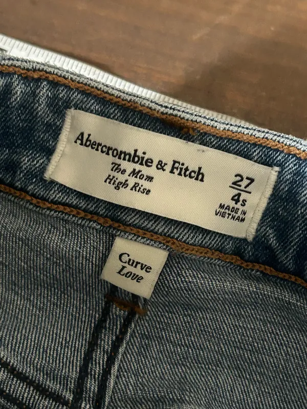 Abercrombie & Fitch The Mom High Rise Curve Love 4/27 - Image 5