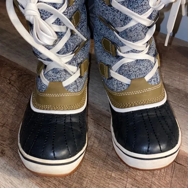 NWOB!! Sorel Women's Tivoli High Winter Boots Size 6 - Image 6