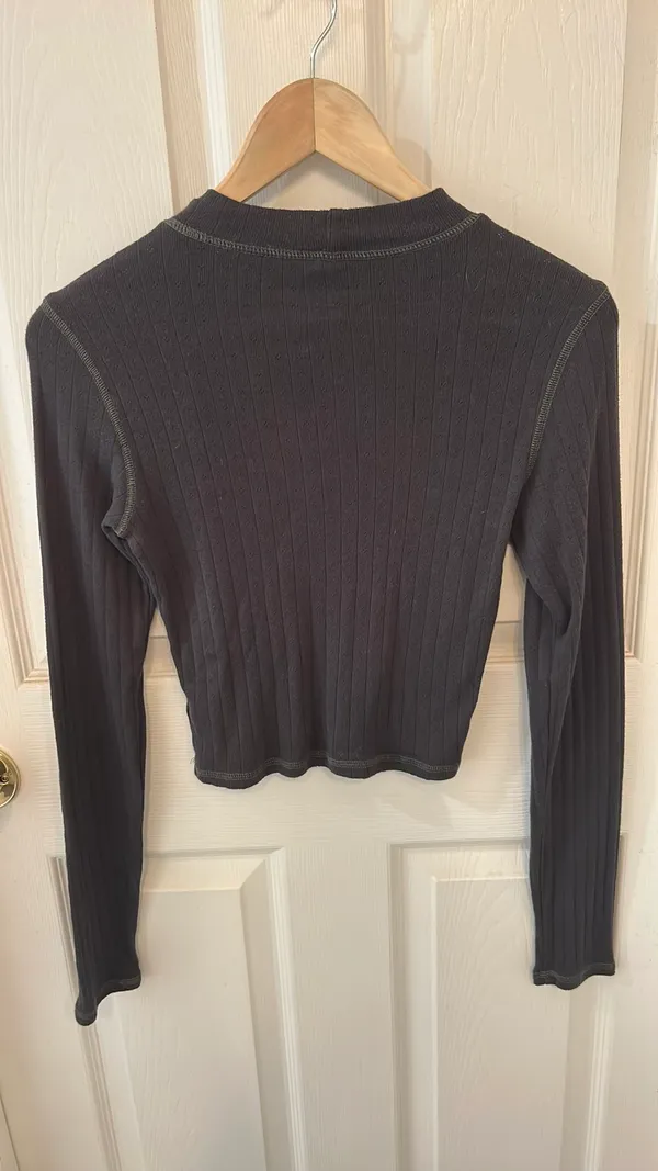American Eagle Crop Top - Image 2