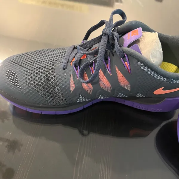 Nike sneaker - Image 3