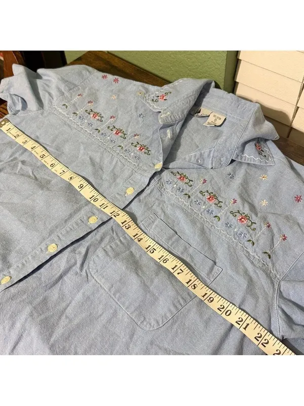 Vintage Floral Embroidered Button Down Shirt cottagecore grandma boho - Image 6