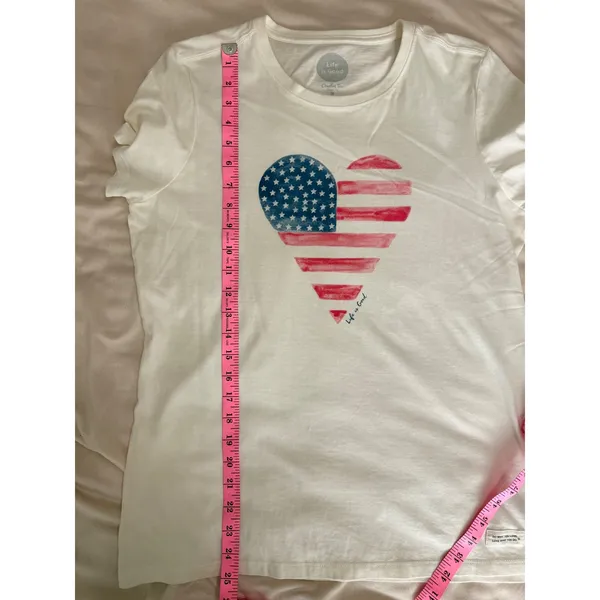 Life is Good Womens Crusher Tee White American Flag Heart Graphic T-Shirt Size M - Image 9