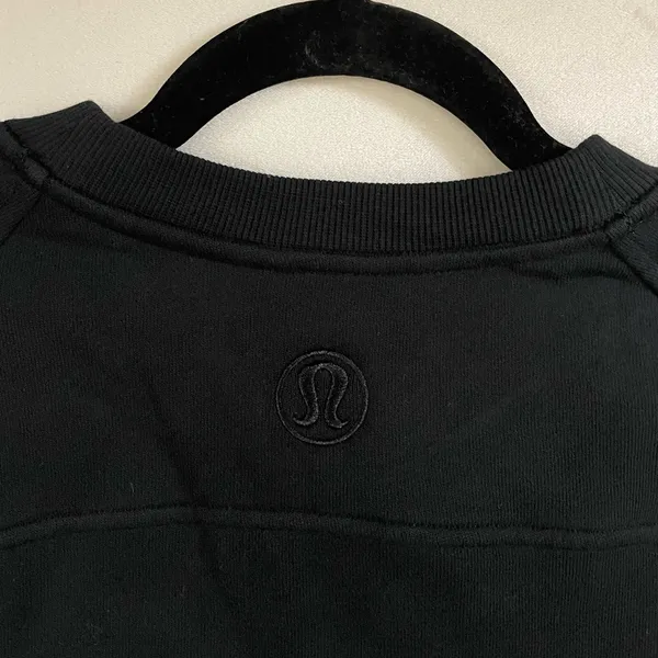 NWT Lululemon Scuba Oversized Pullover Crewneck Sweater Wordmark Black Size M/L - Image 12