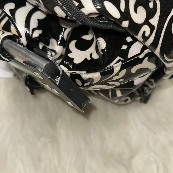 Elegant Black and White Patterned Women's Bag - Image 6