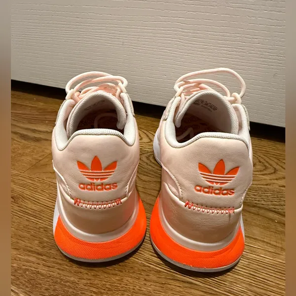 ADIDAS SI Andridge Womens Sneakers size 6.5 - Image 3