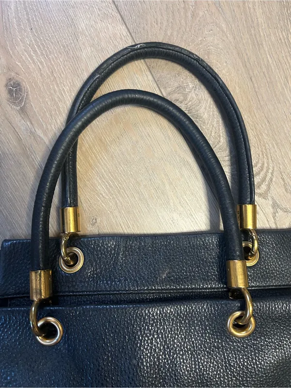 Marc by Marc Jacobs Too Hot To Handle Bentley Tote Black Pebbled Leather - Image 3