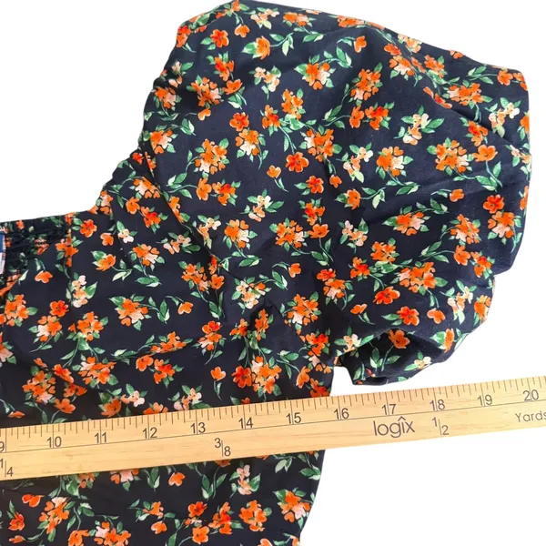 Old Navy Puff Sleeve Top Size M Smocked Floral Print Empire‎ Waist Cottage - Image 9