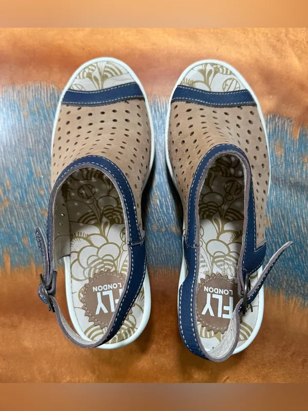 Fly London Yile taupe Navy perforated suede wedge sling back sandals size 36 - Image 4