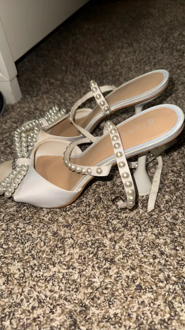 Gianni Bini Heels Women’s - Image 2