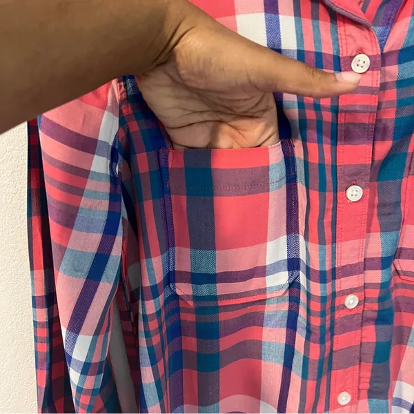 SO Perfect Shirt Pink &‎ Blue Plaid Soft Rayon Relaxed Fit Button Front Size M - Image 4