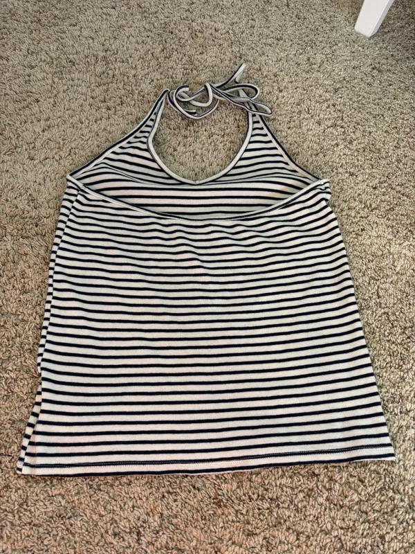 American Eagle Outfitters Tank-top - Image 2