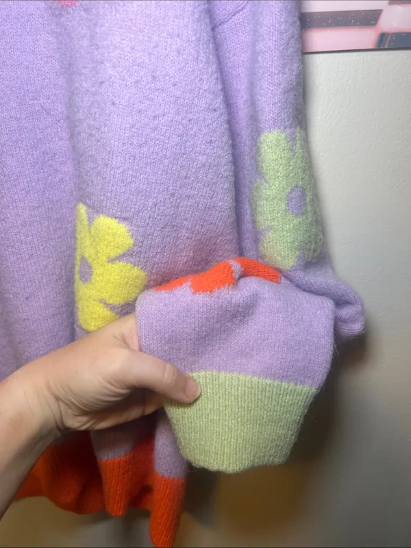 easel Lavender Crewneck Sweater with Multicolor Floral Appliqués - Image 3