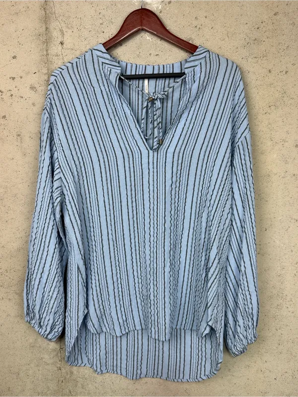 Free People Rhythm of the Night Striped Oversized Tunic Top Beachy Flowy Size XS - Image 2
