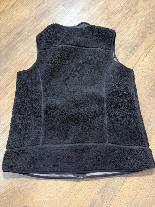 Patagonia Women's Classic Retro X Vest Size XL - Image 10