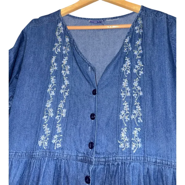 Vintage Embroidered Denim Jumper Dress‎ Women's Medium Maxi Floral Cottage ~Flaw - Image 2