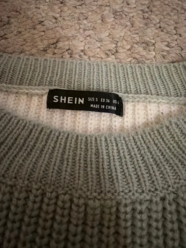 Cropped Sweater Shein - Image 2
