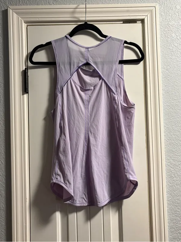 Lululemon Sculpt Tank Top Women 6 Lavender Purple Mesh Back Keyhole Hem - Image 2