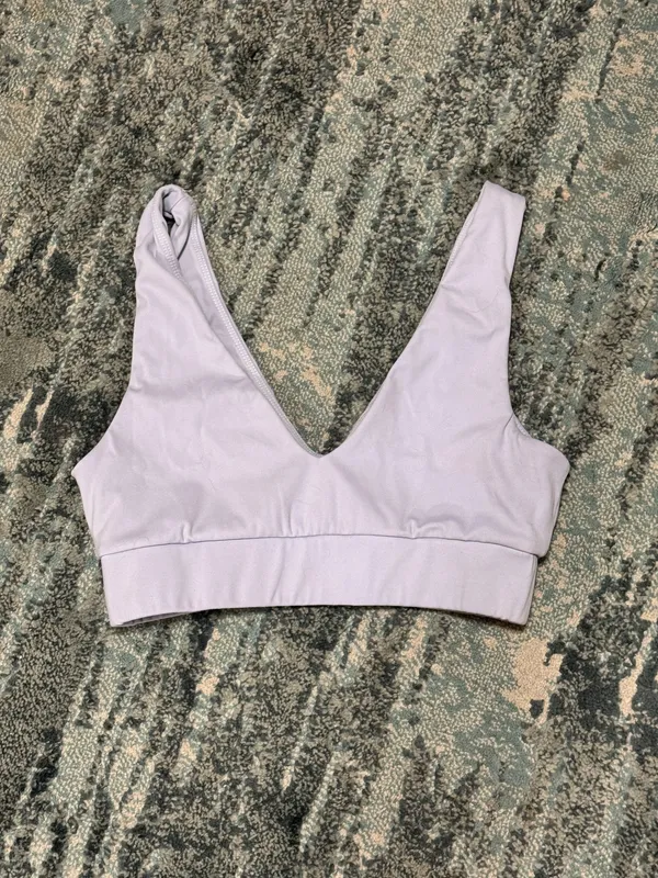 Daily Drills Go! V-Neck Sports Bra Mist Small - Image 4