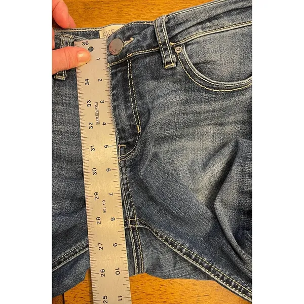 BKE Jeans Payton Straight Medium Wash Denim 27” The Buckle Low Rise 29.5”inseam - Image 8