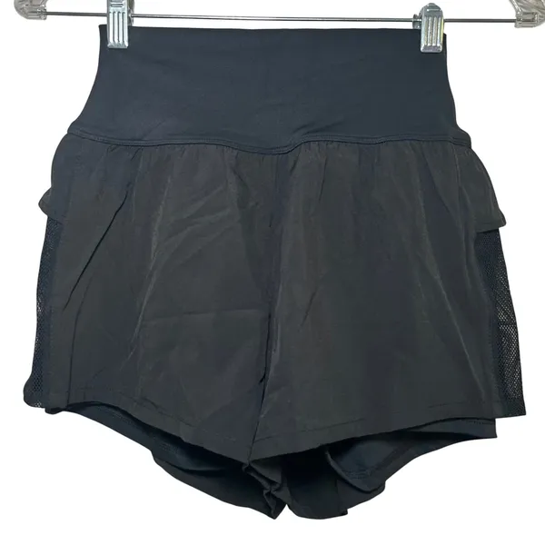 NWT Halara Women's Breezeful High Waisted Ruffle Contrast Mesh 2-in-1 shorts - Image 2