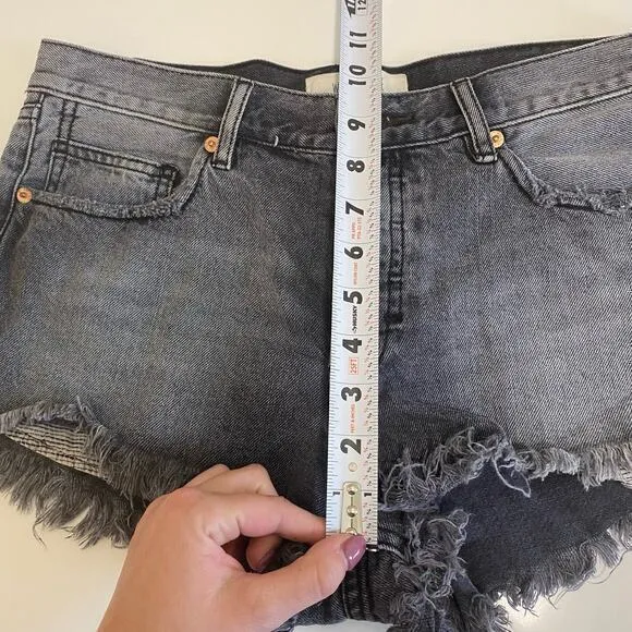Free People We The Free Jean Shorts‎ Size 28 - Image 5