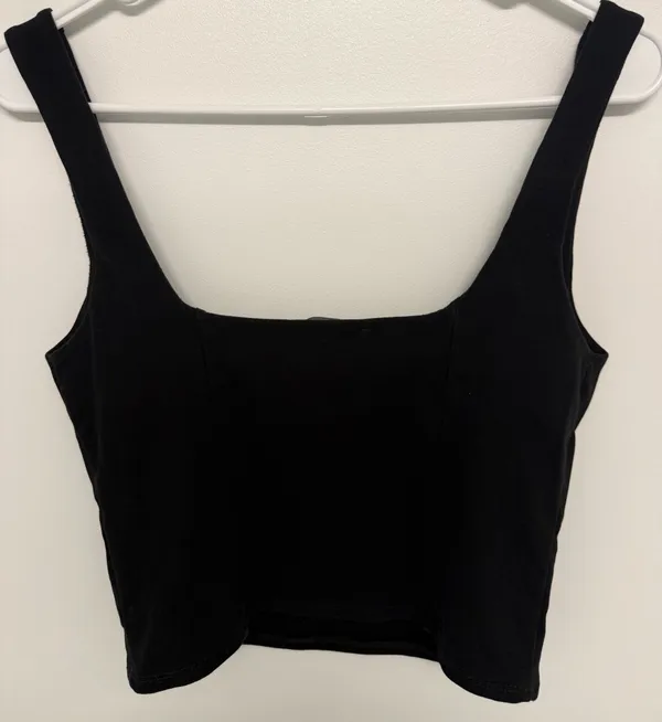 Forever 21 Black Crop Top Square Neck - Image 4