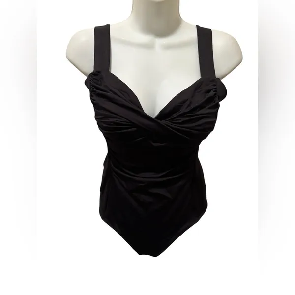 Abercrombie & Fitch Soft Collection Black Thong Bodysuit Sz M Rusched Bust - Image 2