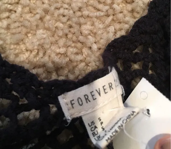 Black knit spaghetti strap top never worn - Image 3