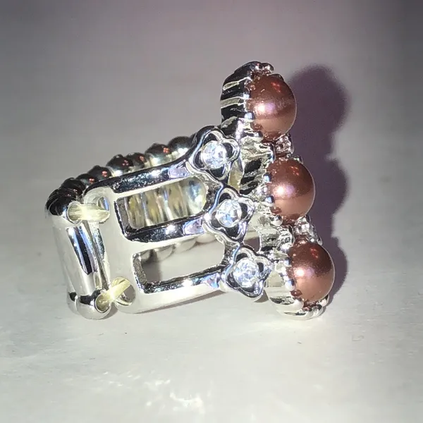 Elegant Three-Stone Faux Pearl and Crystal Statement Ring - Silver Tone - Image 5