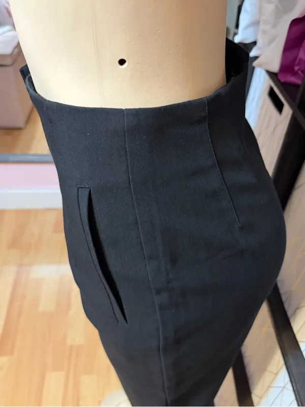 ZARA High-Rise Black Cropped Tailored Pants - Image 3