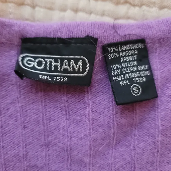 Gotham Vintage Purple V-Neck Women's Sweater Lambswool - Image 2