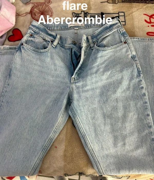 Abercrombie Low Rise Flare - Image 3