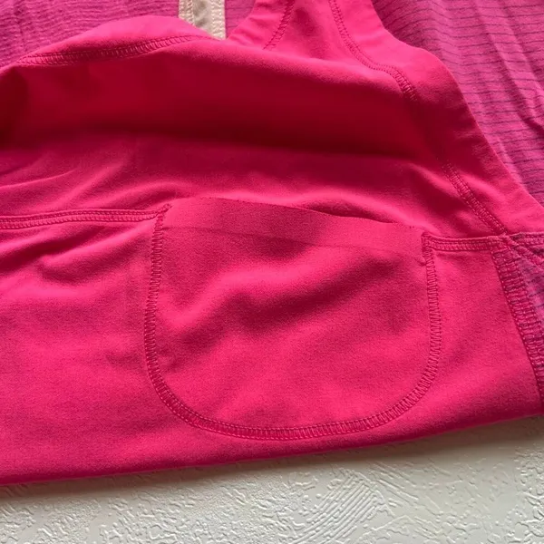 Lululemon Hot Pink Racerback Tank Top Size 6 | Built-In Bra Mesh Back Activewear - Image 7