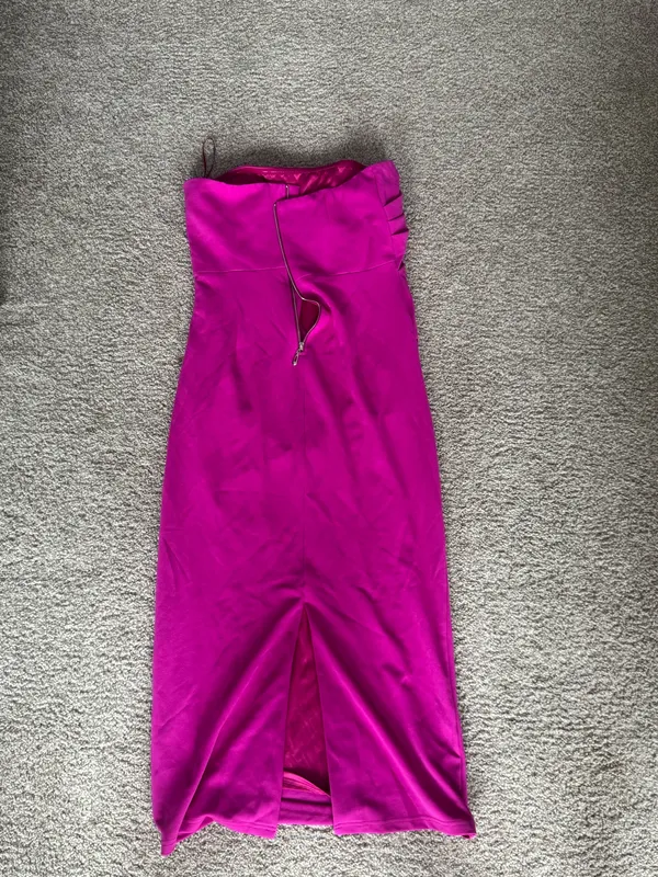 Showpo Calanthe Midi Dress in orchid featuring elegant tuck detailing - Image 4