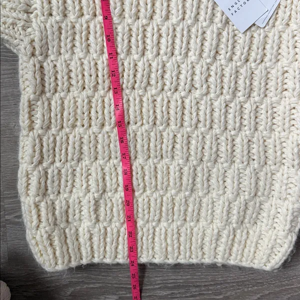 NEW Anthropologie English Factory Chunky Sweater Vest Small - Image 9