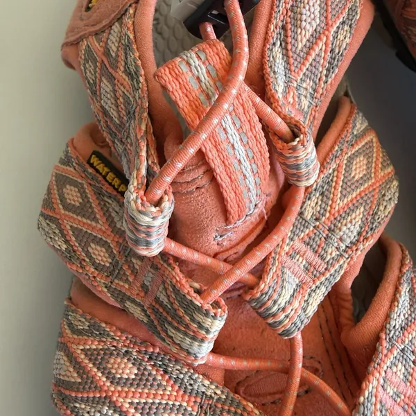 Keen Clearwater CNX Sandals Womens 8.5 Outdoor Hiking Water Shoes - Image 4