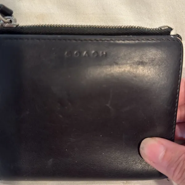 Coach Black Leather Wallet with Zip (22) - Image 3